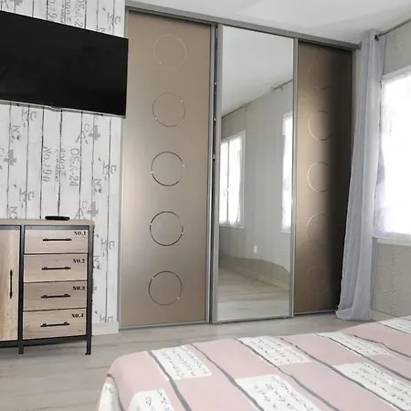 Apartment Meuble De Charme Avec Jacuzzi *